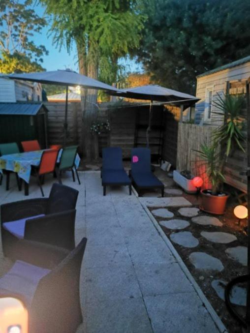 Mobil Home Bungalow 6 Personnes Villeneuve Loubet Plage Marina Baie Des Anges Exterior photo